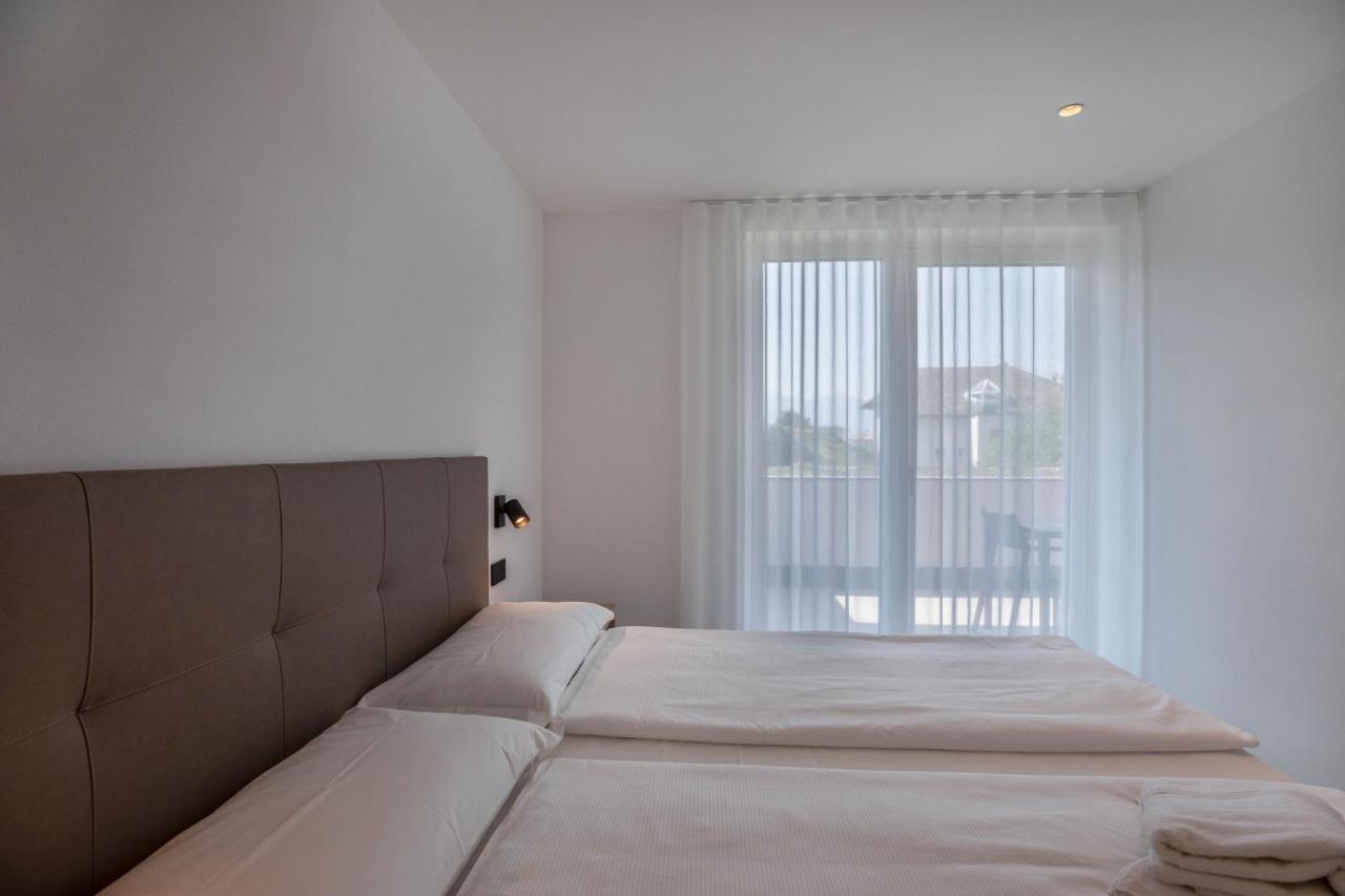 Apartments Curti - Waldgruen Laives Eksteriør bilde